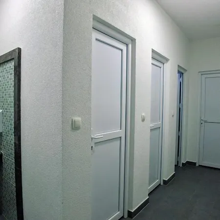 Rozic - With Private Seasonal Heated Pool