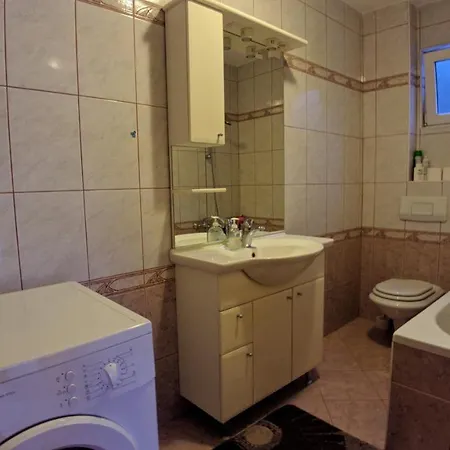 Rozic - With Private Seasonal Heated Pool Mostar